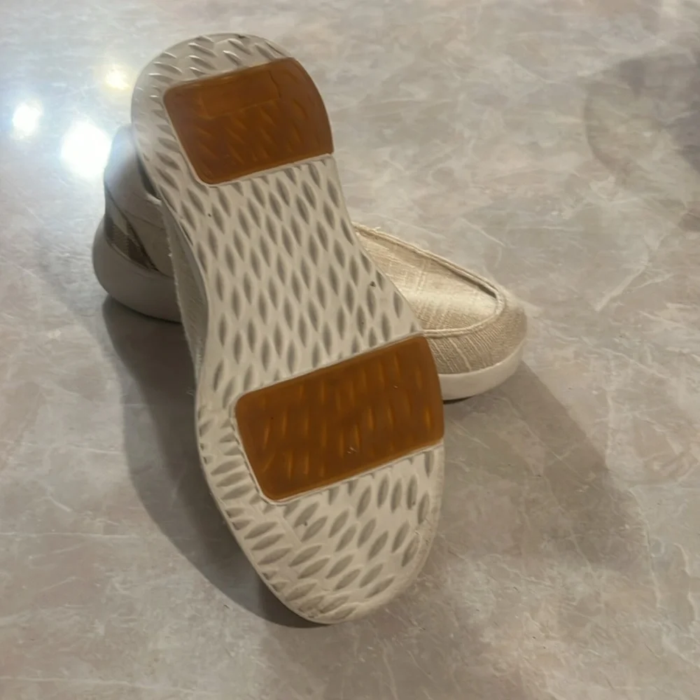 Men's Beige Slip-On Loafers‎